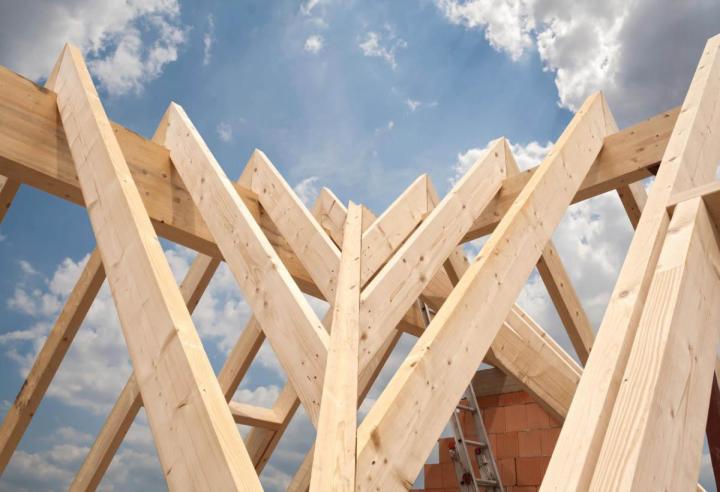 Nous pouvons assurer la pose de tous types de charpente